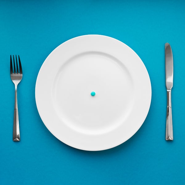 Repas : quand prendre ses médicaments ?