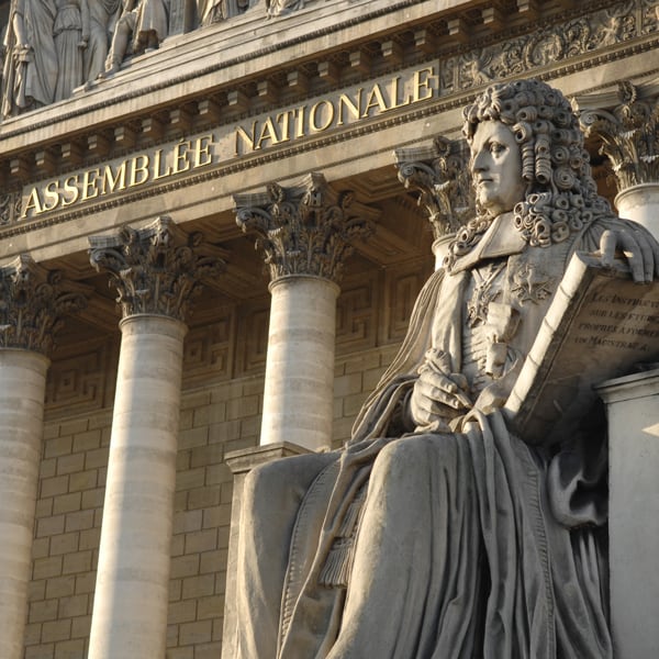 Loi Asap : beaucoup de bruit pour rien ? - Revue Pharma