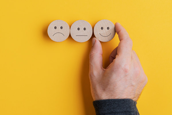 Ils nous racontent pourquoi ils ont adhéré… ou non