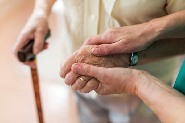 Acheter Les soins palliatifs : l’officinal, un acteur précieux qui s’ignore Les soins palliatifs : l’officinal, un acteur précieux qui s’ignore